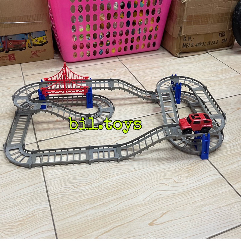 MAINAN ANAK MOBIL LINTASAN TRACK SPEED CORNERING TRACK CONTEST 82PCS BO