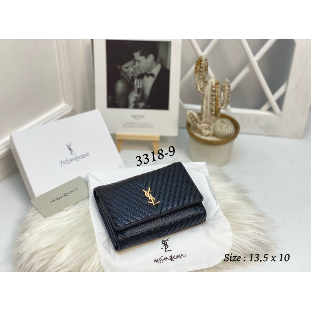 Dompet Lipat Pendek 3318