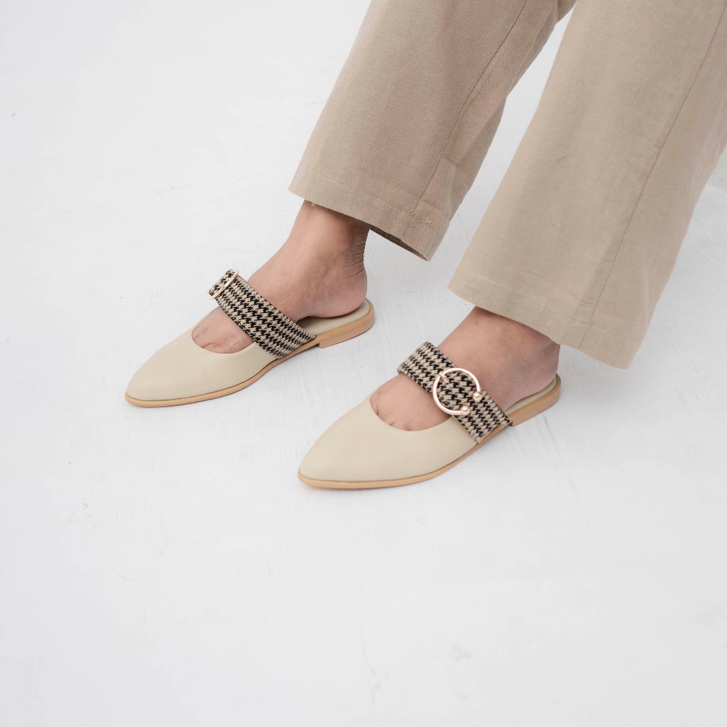 Dianable - Mecca Mules Shoes (Cream -  Cream Reborn)