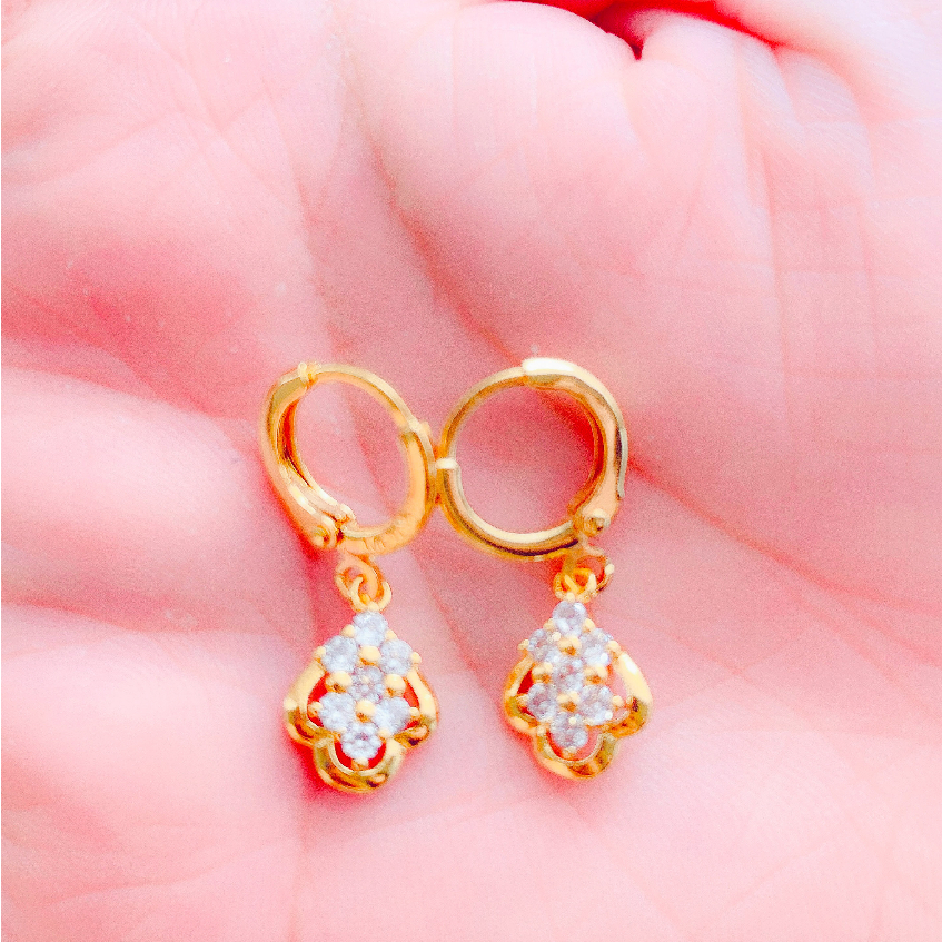 Anting Wanita Bunga Batik Zirconia Gold
