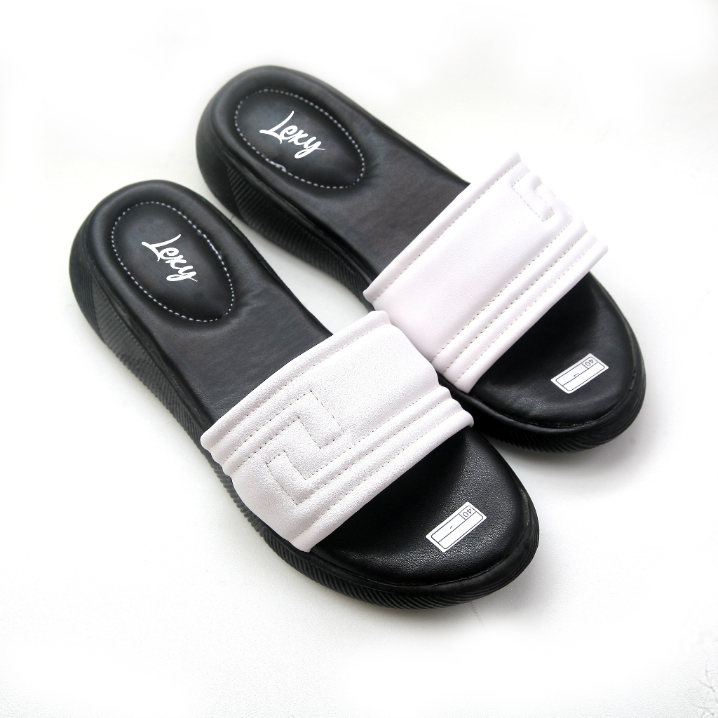 Lexy FENDI Sandal Wanita Flat Kokop Slop