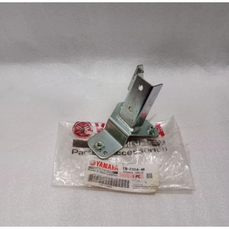 STAY/BREKET TAMENG DEPAN JUPITER Z ROBOT ORIGINAL YAMAHA 31B-F331A-00