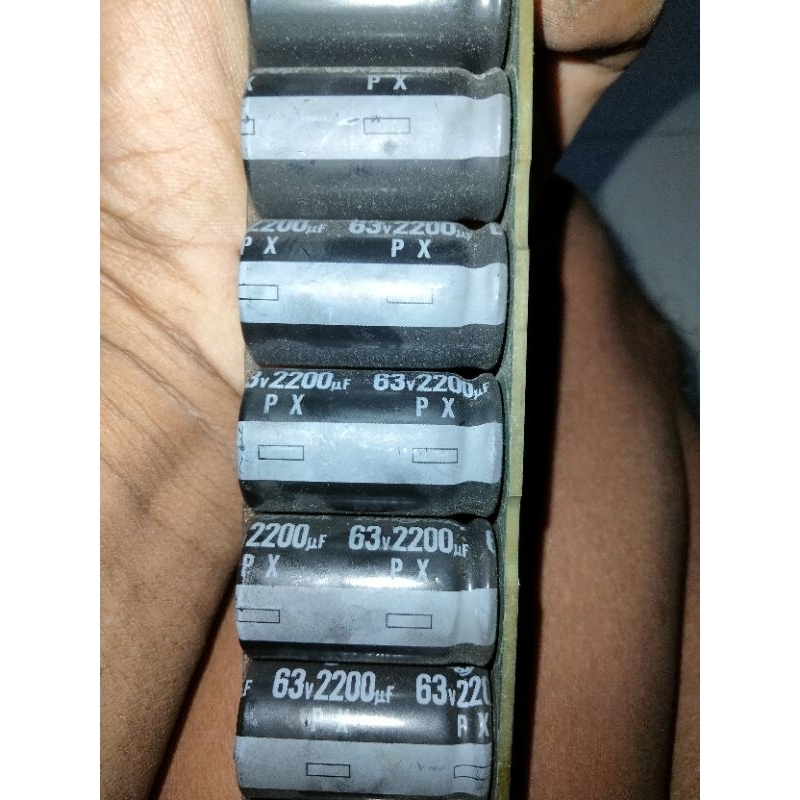 elco 63v 2200uf isi 16