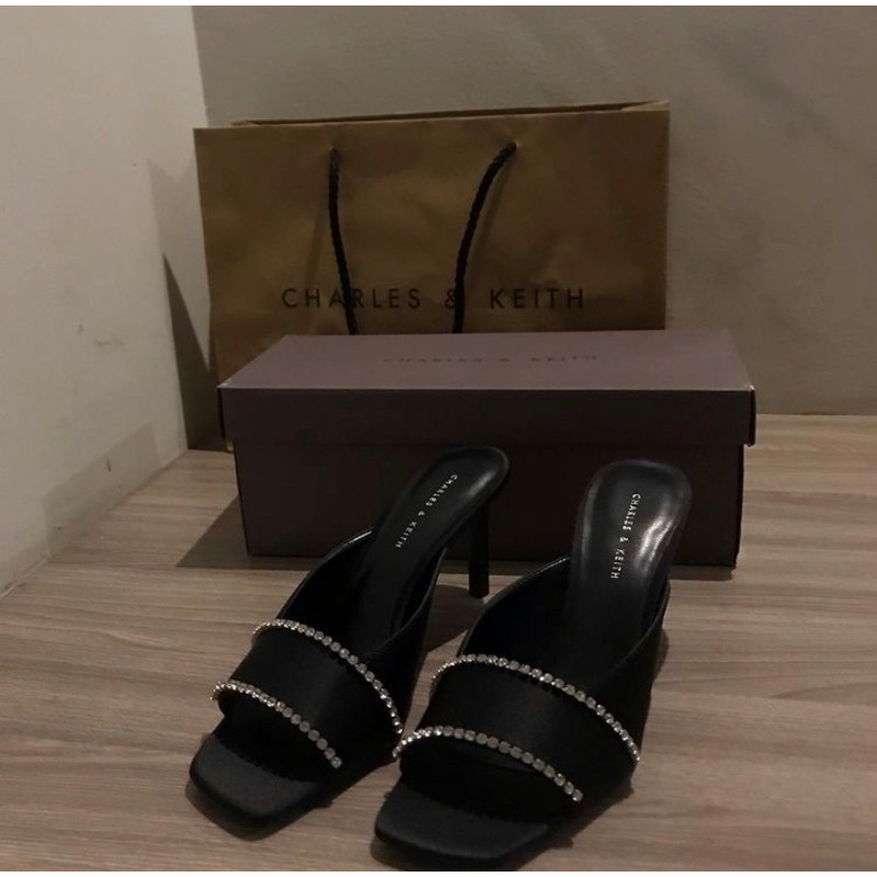 Preloved Charles & Keith Heels