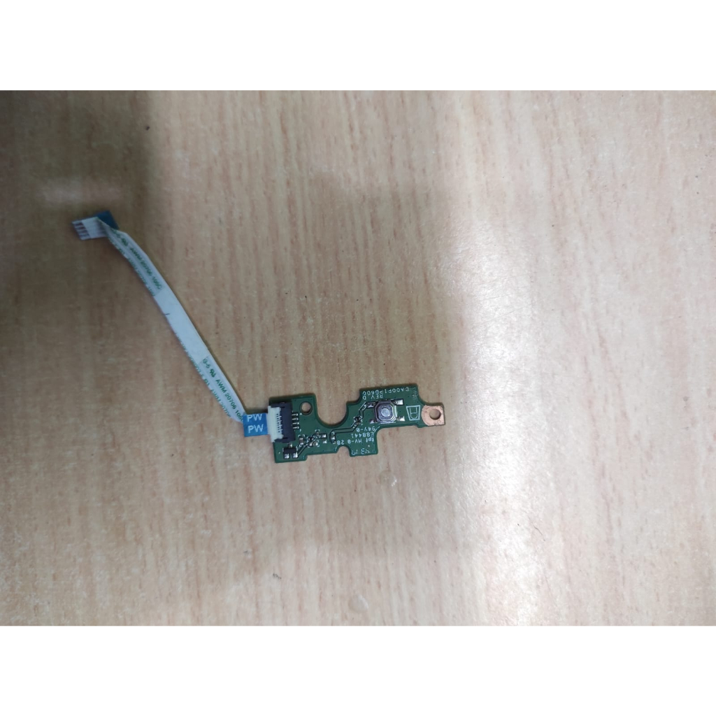 Switch On Off Laptop HP 14-bs002TX