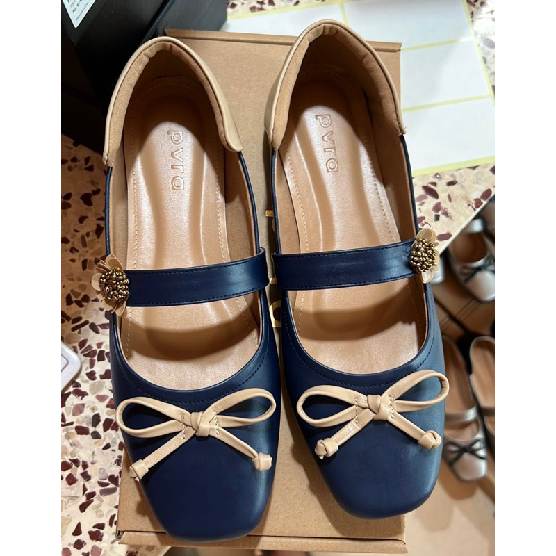 PVRA ARA Navy Cream Pre-Order