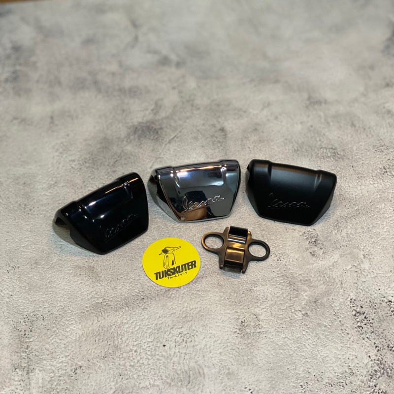 Cover Saddle / Tutup Behel Original Vespa Sprint