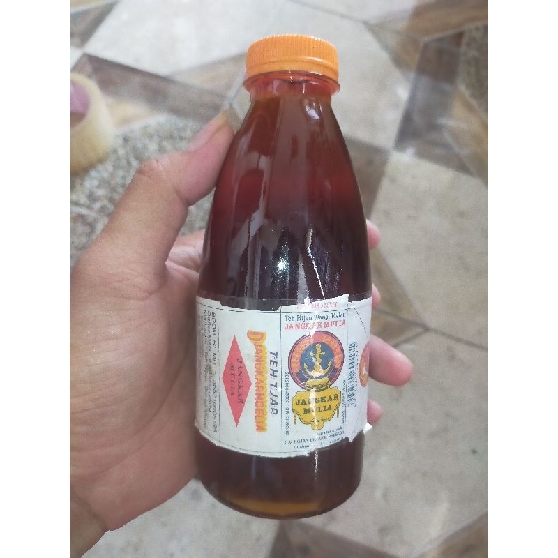 

Syrup Teh Hijau Aroma Melati Jangkar Mulia Kemasan Botol 400 Gram