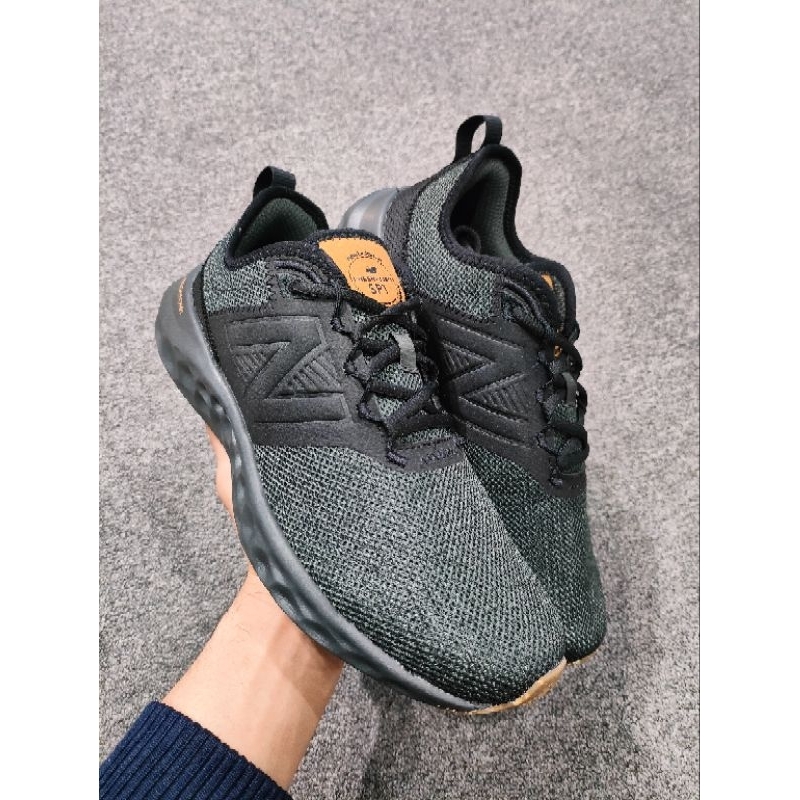 Sepatu New Balance Fresh Foam Roav SPT (MSPTAK4)