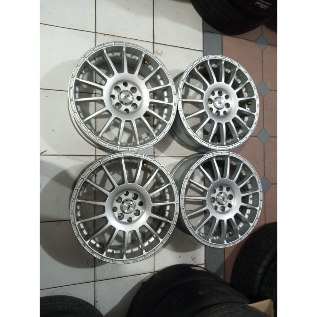 velg bekas mobil racing hsr arrow ring 17 pcd 4x100/114 u/yaris,jazz,livina