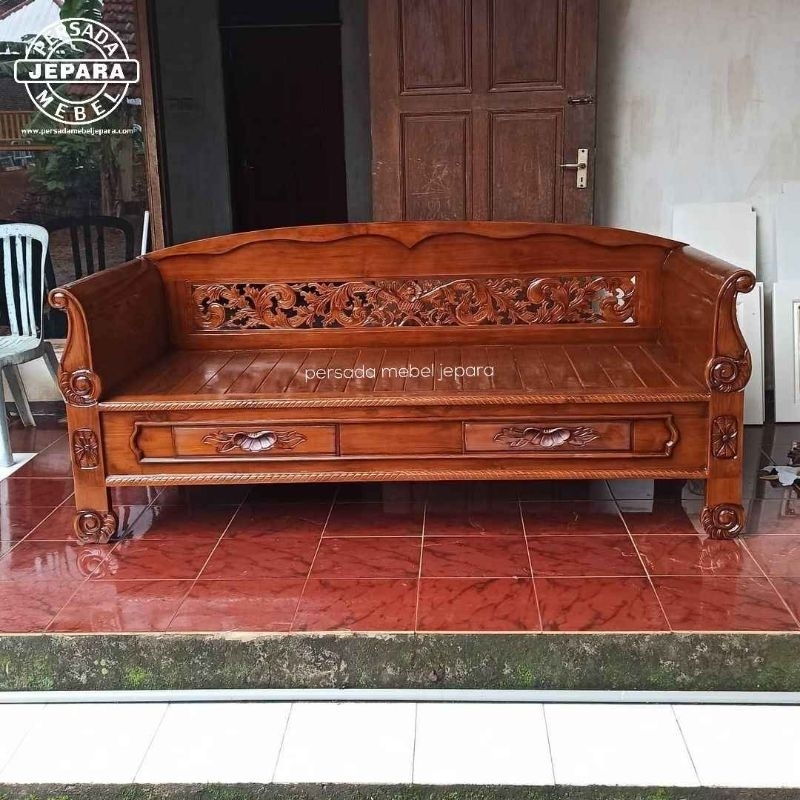 Bale bale bagong / Bale bale jati / Bangku jati / Kursi jati