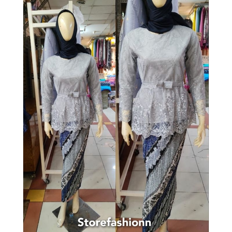 Kebaya blouse Aurora Pita / Kebaya Tunik / Kebaya Tunik Cantika / Tunik Brokat / Kebaya Modern / Kebaya tile / Kebaya Favorite / Batik Couple / Kebaya Sanghai / Atasan Wanita / Outfit Baju Pesta / Kebaya Wisuda / blouse /