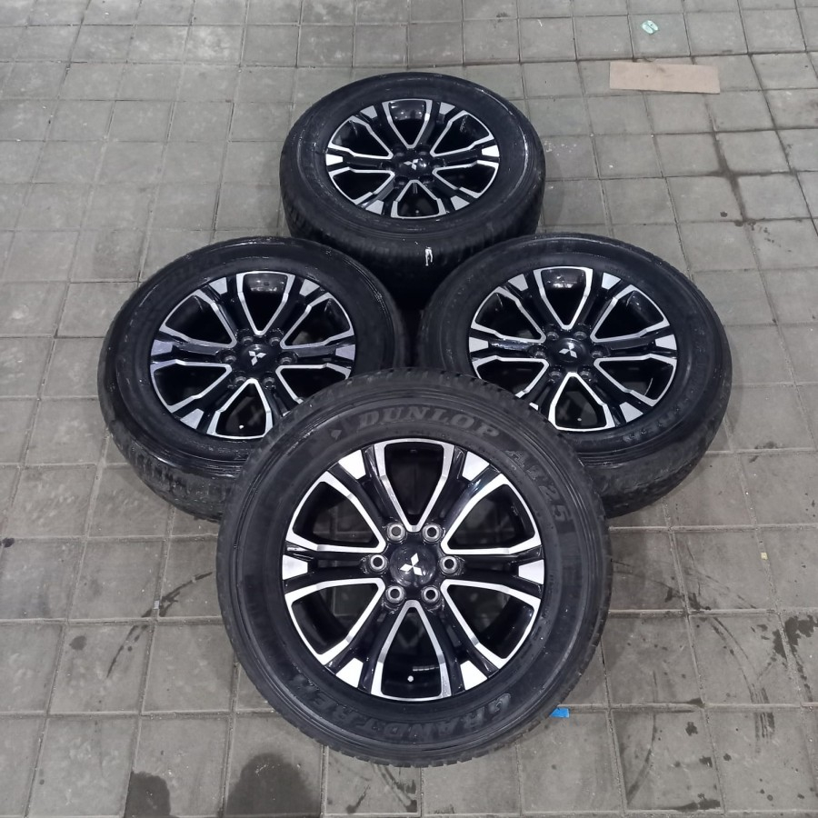 Paketan Velg Pelek Ori Oem Moibl Mitsubishi New Pajero Oxford Terbaru Ring 18 + Ban