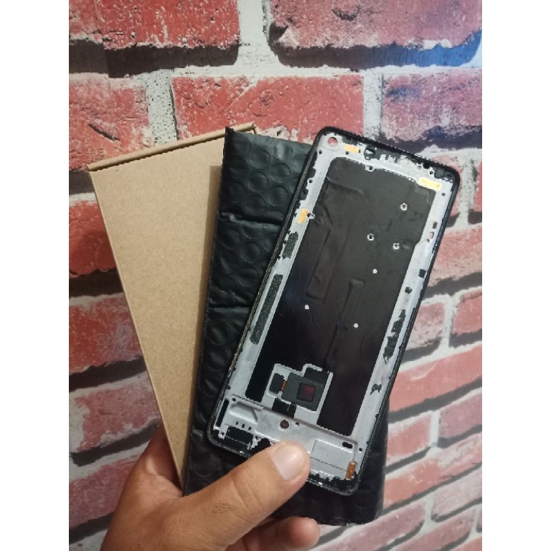 FRAME LCD OPPO RENO 4 PRO 4G TANPA TOMBOL LUAR