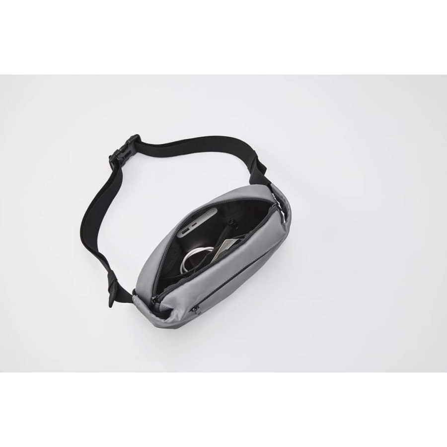 90 NINETYGO Tiny Waist Backpack Tas Selempang Pria Wanita Sling Crossbody Bag Casual Unisex Anti Air Waterproof