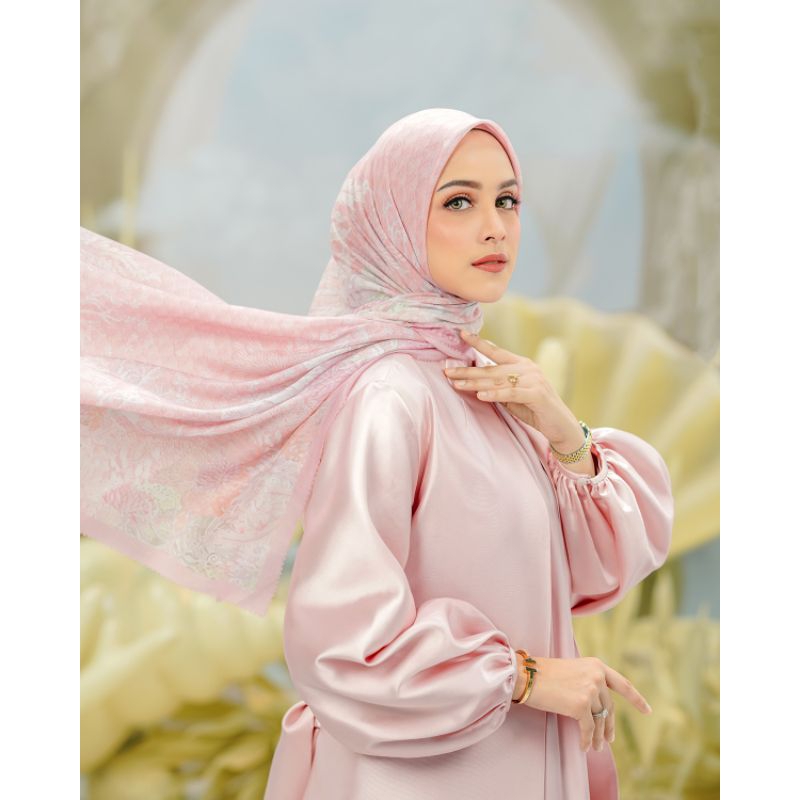 DISNEY X BUTTONSCARVES