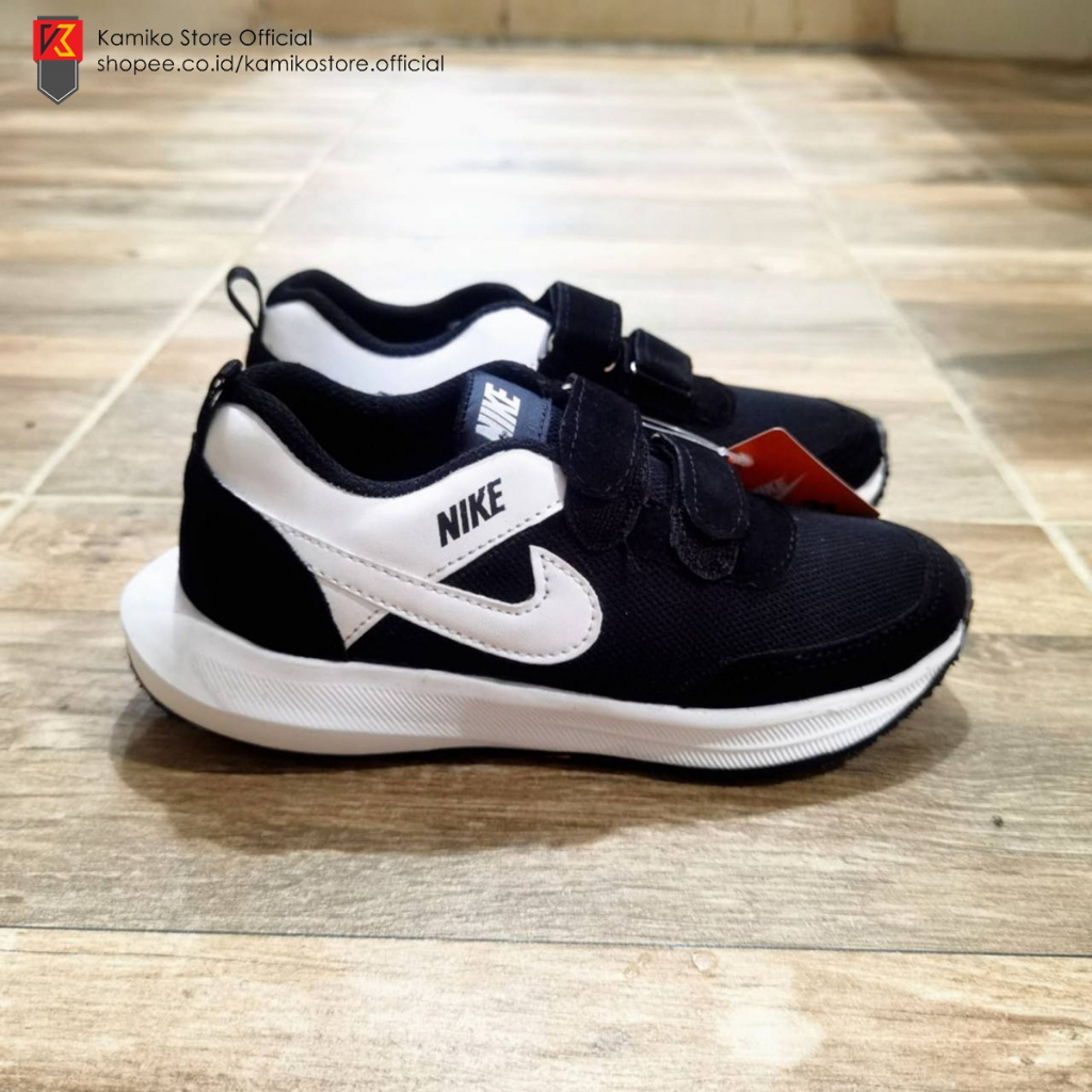 Sepatu Sekolah Sneakers Velcro Zipper Anak Laki Laki dan Anak Perempuan Warna Hitam Putih Merah Untu