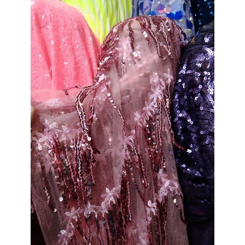 bahan kain sequin rumbai rumbai artis