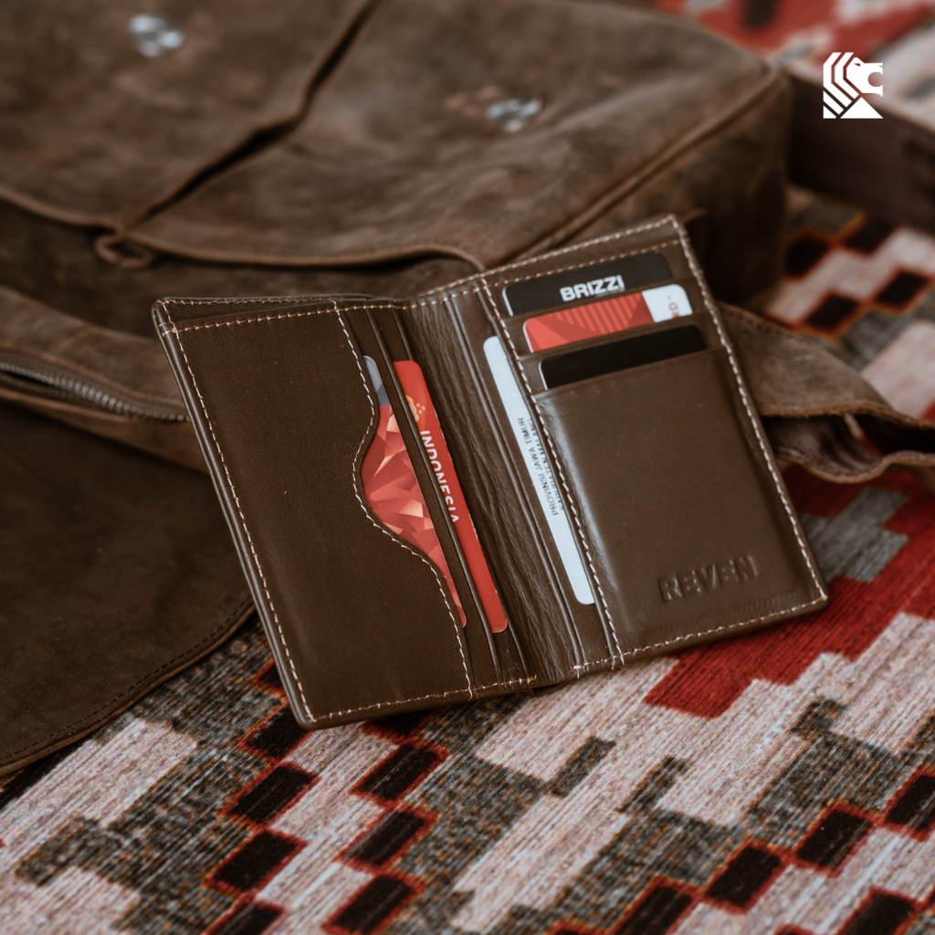 Dompet Lipat Kulit Pria Branded Reven Nebula Leather Wallet Model 3/4 Bahan 100% Kulit Sapi Asli Original Premium Cowok Keren Terbaru