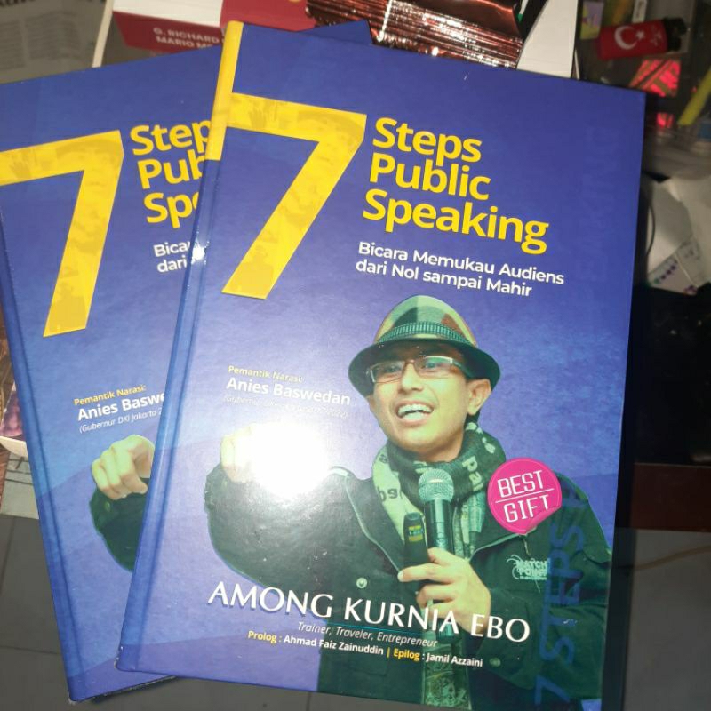 

Buku panduan public speaking