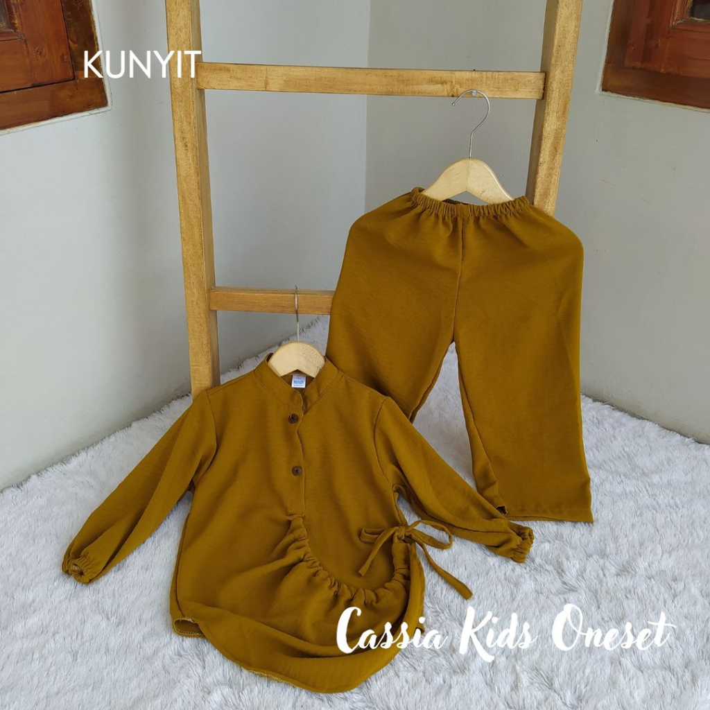 ONESET ANAK CASSIA USIA 2-10 TAHUN