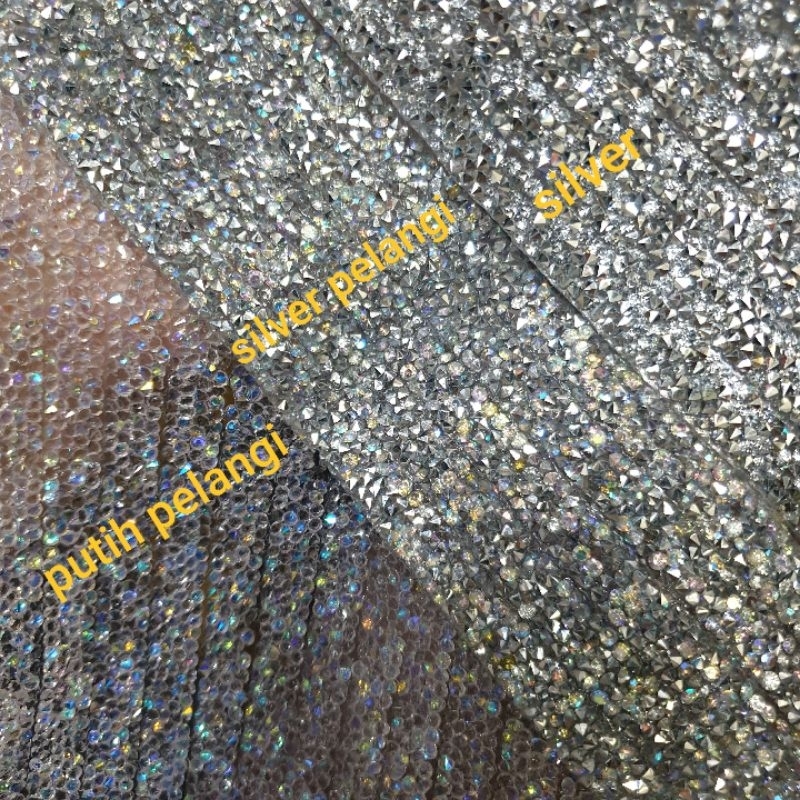 Diamond Tikar Kristal Acak setrika Per 1 baris