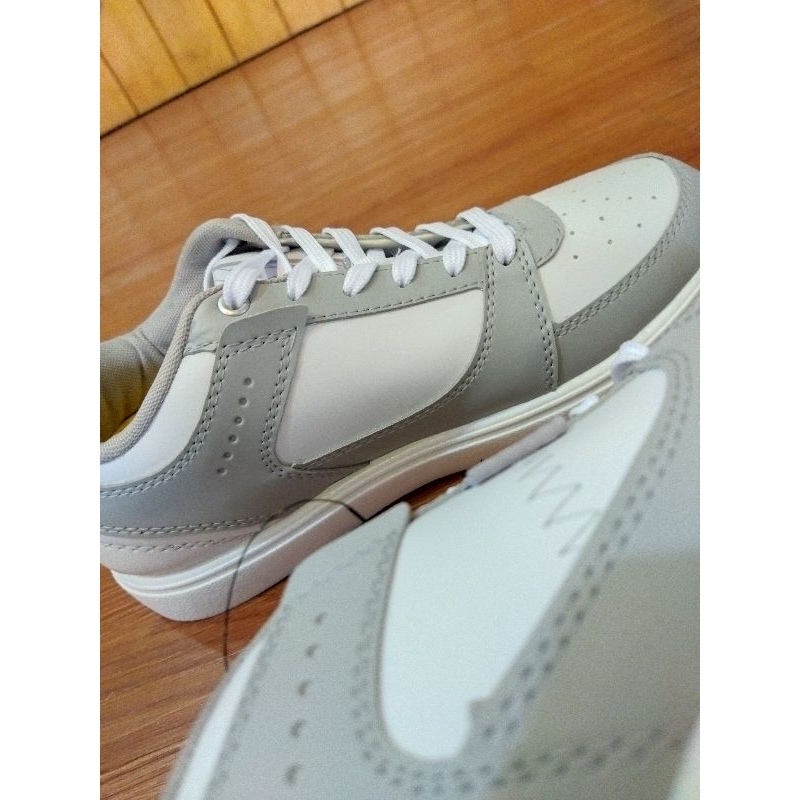 Aerostreet Hoops Low Series BNIB - Sepatu Sneakers