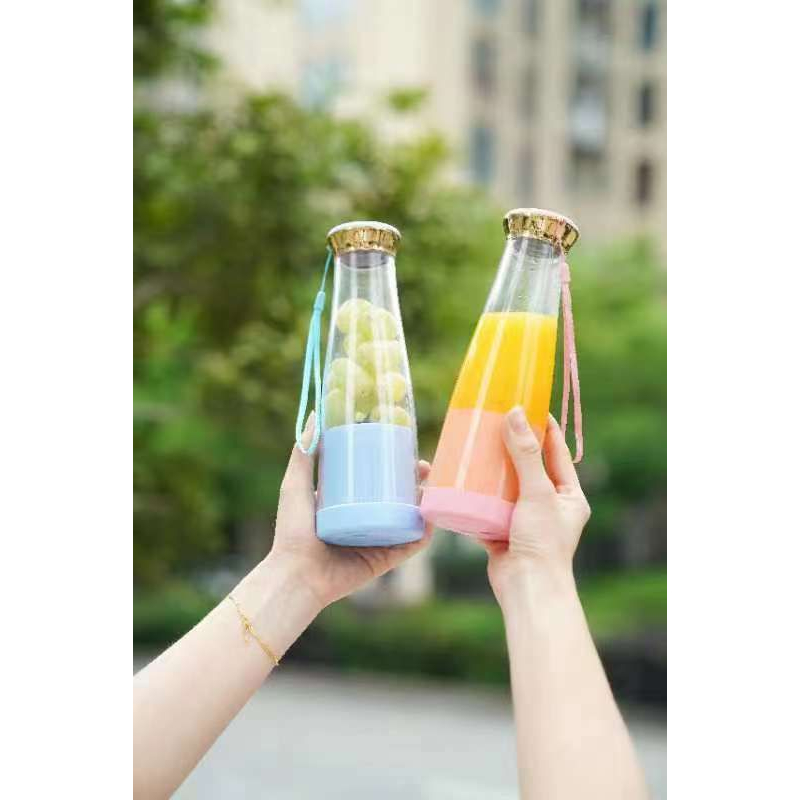 BLENDER PORTABLE JUICE 6 MATA PISAU MINI JUICE USB VENUS ACC