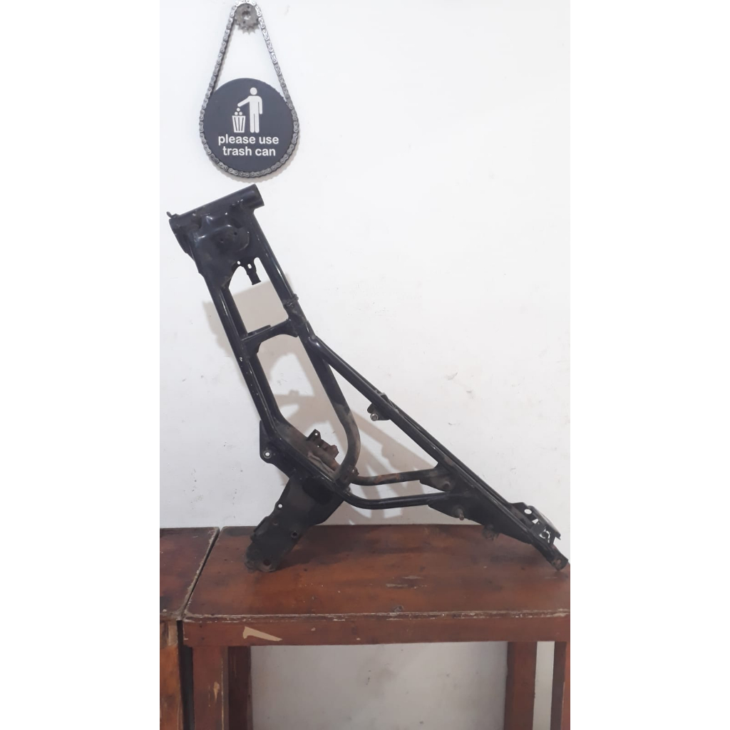 Paket Rangka-Tangki-Jok Honda Win 100
