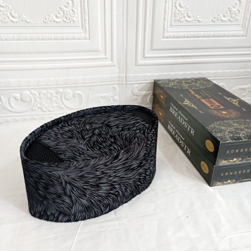 VIRALL Peci Kopiah Songkok Hitam Unik Motif Laser Bulu Monyet ORIGINAL BERKUALITAS - Peci Pria Model