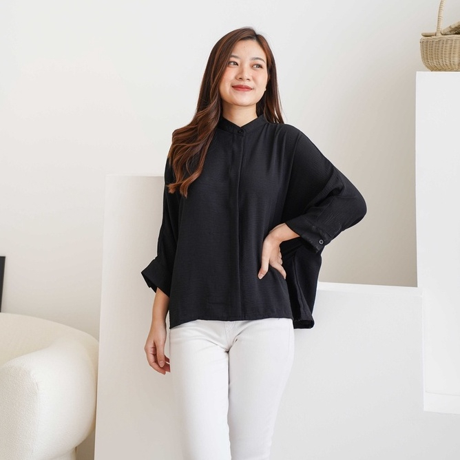 MILEA Blouse OverSize - Atasan Cringkle Polos - Kemeja Kerja Jumbo- Kemeja Basic- Blouse kemeja