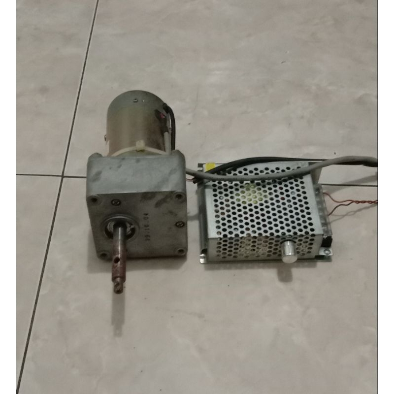 TOKUSHU DENKI MOTOR GEARBOK 24V 5A PLUS DIMMER/PENGATUR KECEPATAN