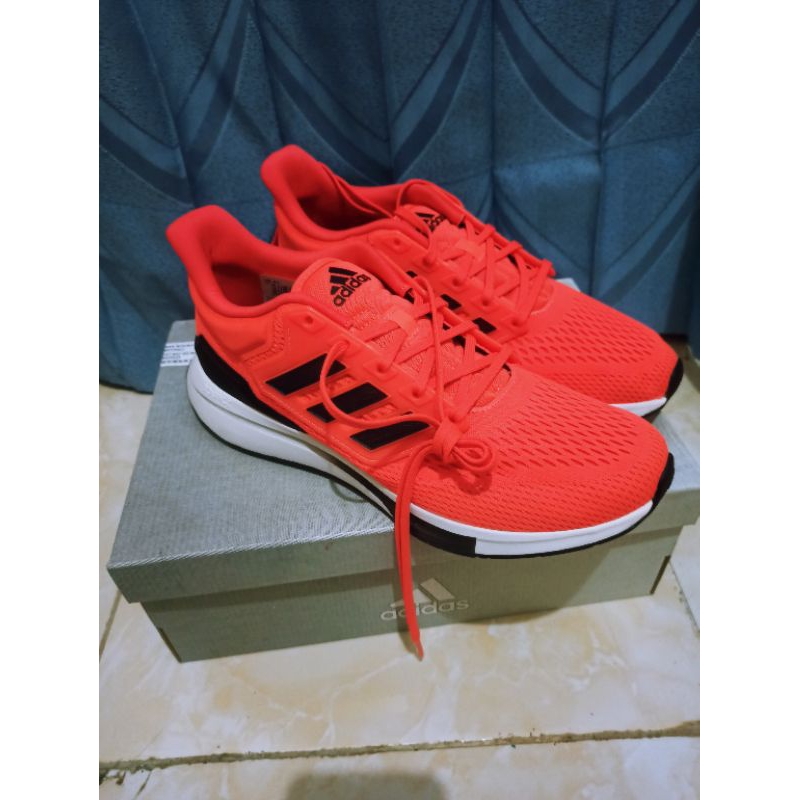 ADIDAS RUNNING Sepatu EQ21 Run Pria Merah H00516 SEPATU PRIA MURAH DISKON
