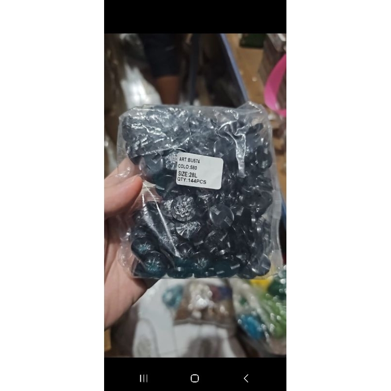 kancing hias bu 574 18 mm. 1 pak isi 1 gross