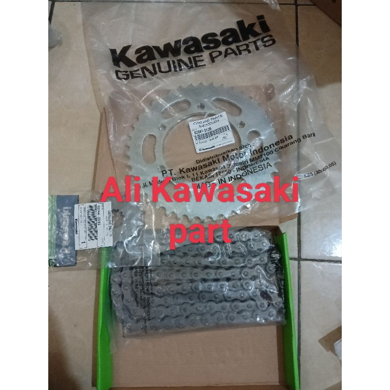 GIR SET GEAR SET GER PAKET SET GIR DEPAN/GIR BELAKANG/RANTAI RODA NINJA RR MONO/Z250 SL ORIGINAL