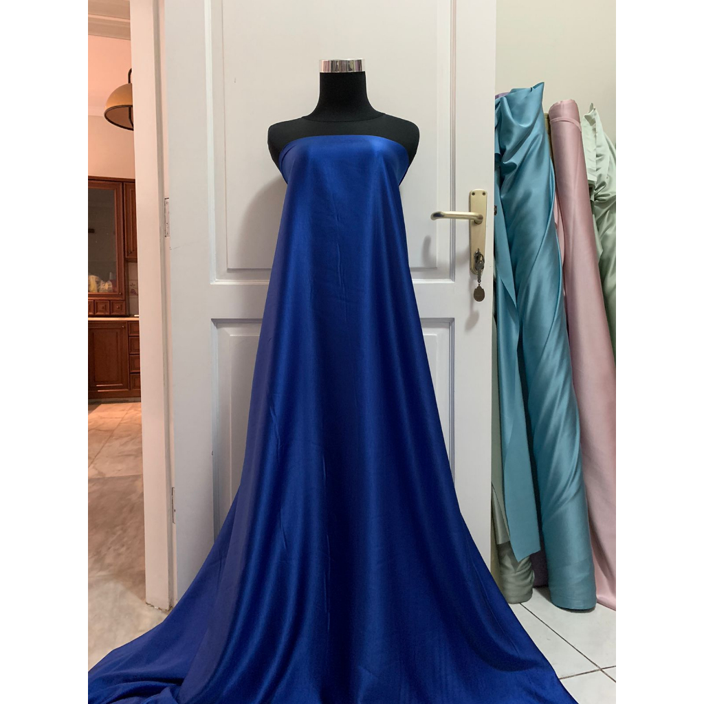 Bahan Kain Satin Maxmara Warna Biru Elektrik Electric Blue Biru BCA