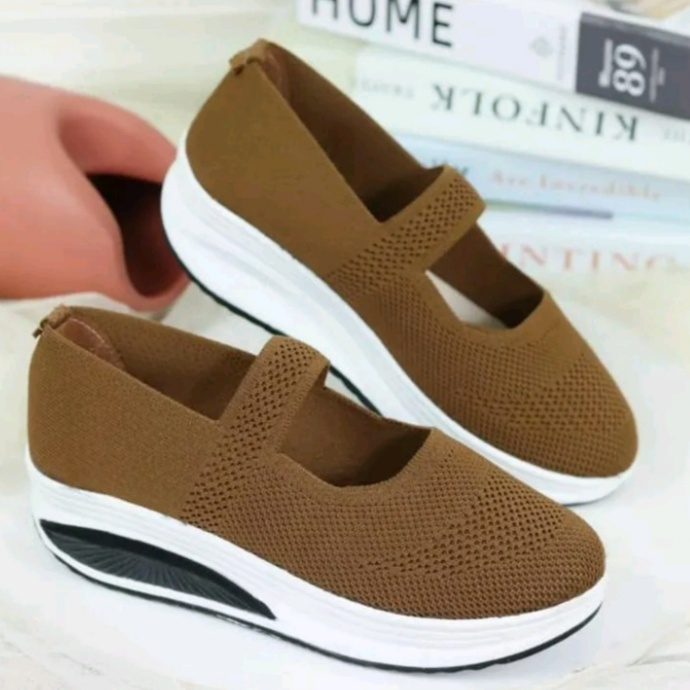 SEPATU WANITA SLIP ON RAJUT IMPORT