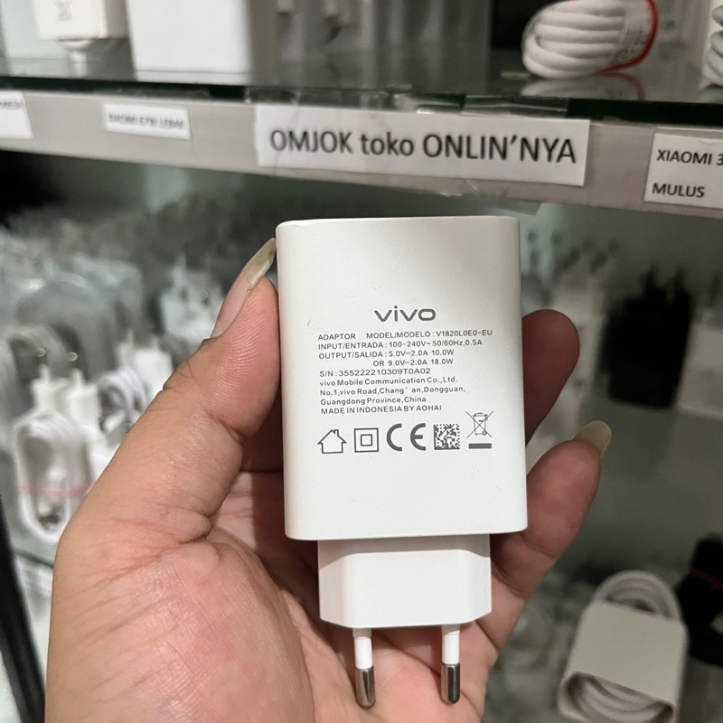 Adaptor Vivo 18W cabutan bekas bawaan nya y22 bisa ke y21 y21s y20s z1 s1 v17 v19 dll