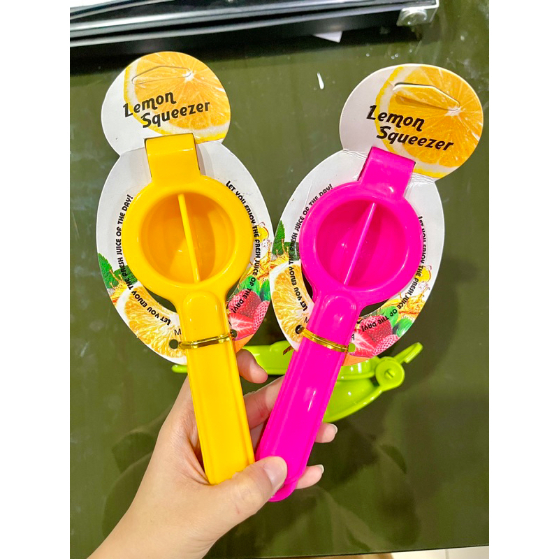 ALAT PEMERAS LEMON JERUK PLASTIK WARNA - PERAS JERUK PRAKTIS MANUAL - LEMON PRESS SQUEEZER