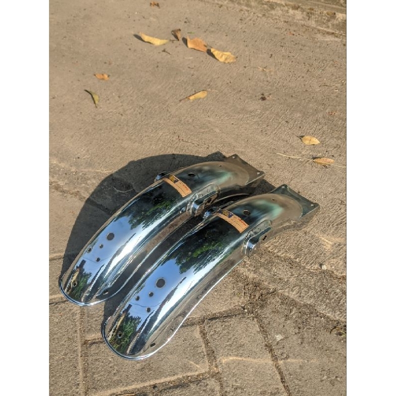 SLEBOR BELAKANG SPAKBOR GL100 K5 79 URAMI BARU