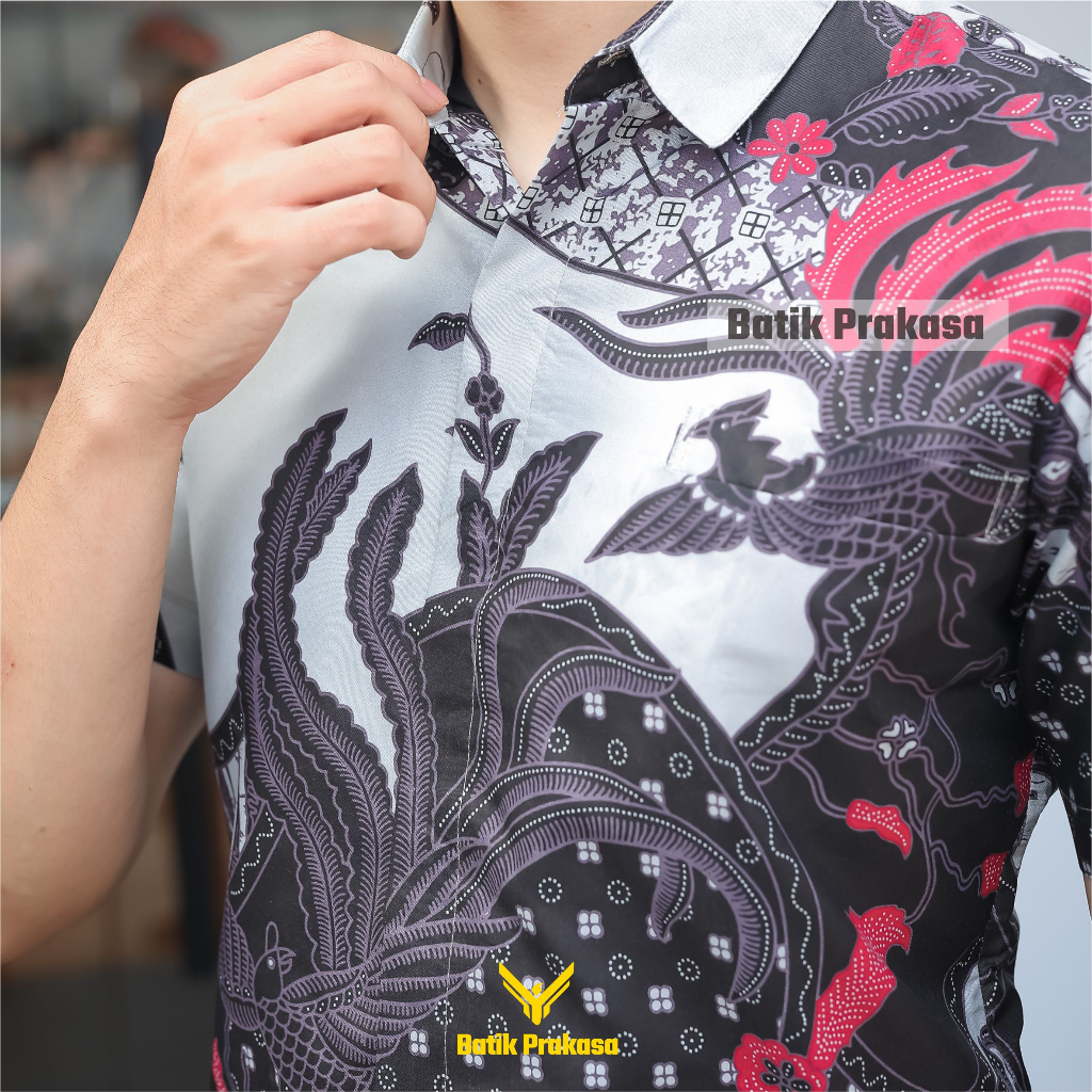 Kemeja Batik Prakasa Motif Danapati Slimfit Lengan Pendek Batik Solo