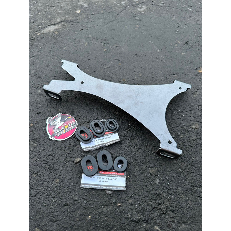 Dudukan tepong gl100 breket tepong gl100 set karet tepong gl100 pangkon tepong tutup aki gl100 pres 