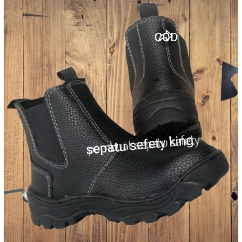 sepatu sefety pria king  sepatu kerja lapangan proyek pabrik