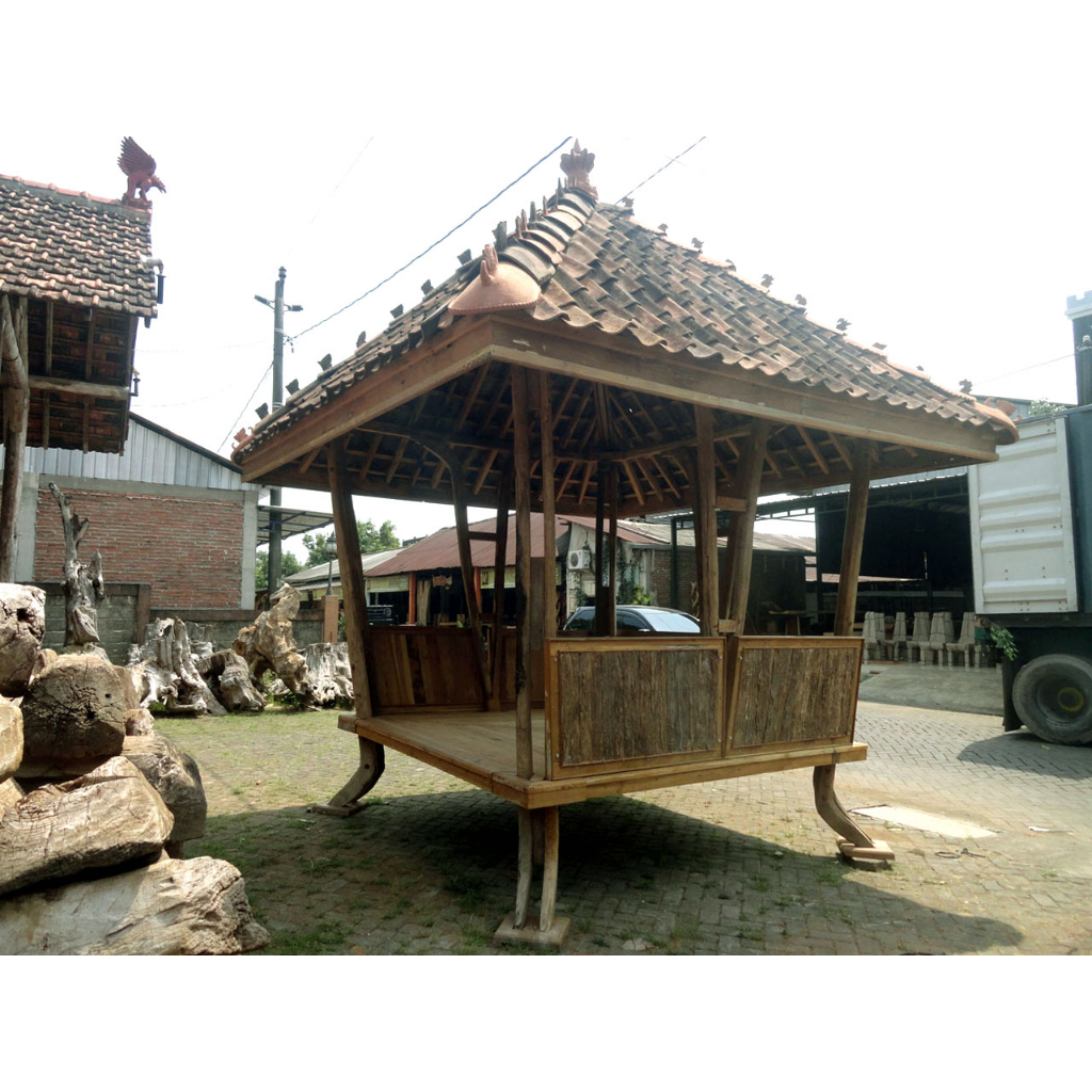 Gazebo Jumbo atau Saung atau Furniture Antik dari Kayu Jati Bekas Luku atau Bajak Sawah (G.2)