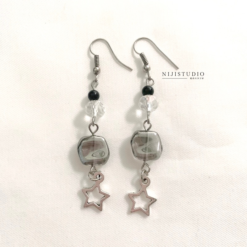 anting lana del rey themed coquette y2k earrings