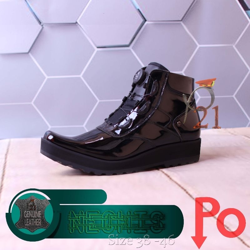 SEPATU PDH NECHIS P21