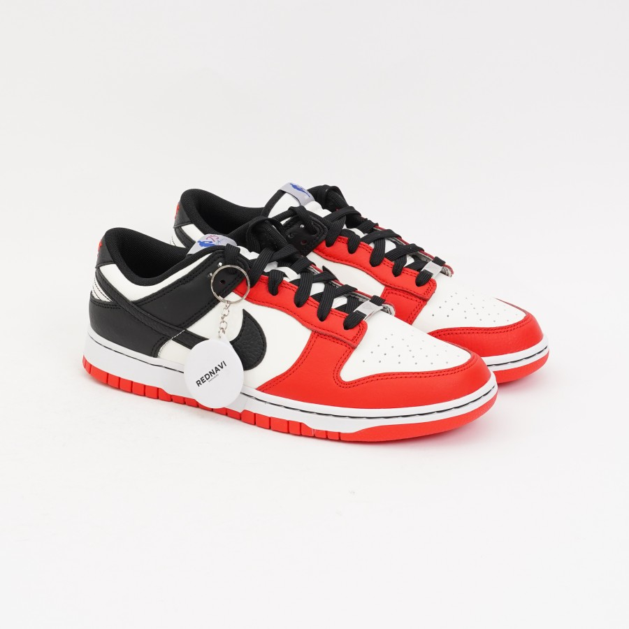 Nike Dunk Low SE EMB NBA Chicago Bulls Original