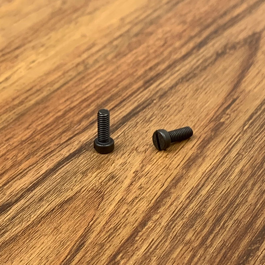 Screw M3.57-40X10 Baut 062671012 Ori Taiwan Mesin Jahit Make Up YX-926 / B-926