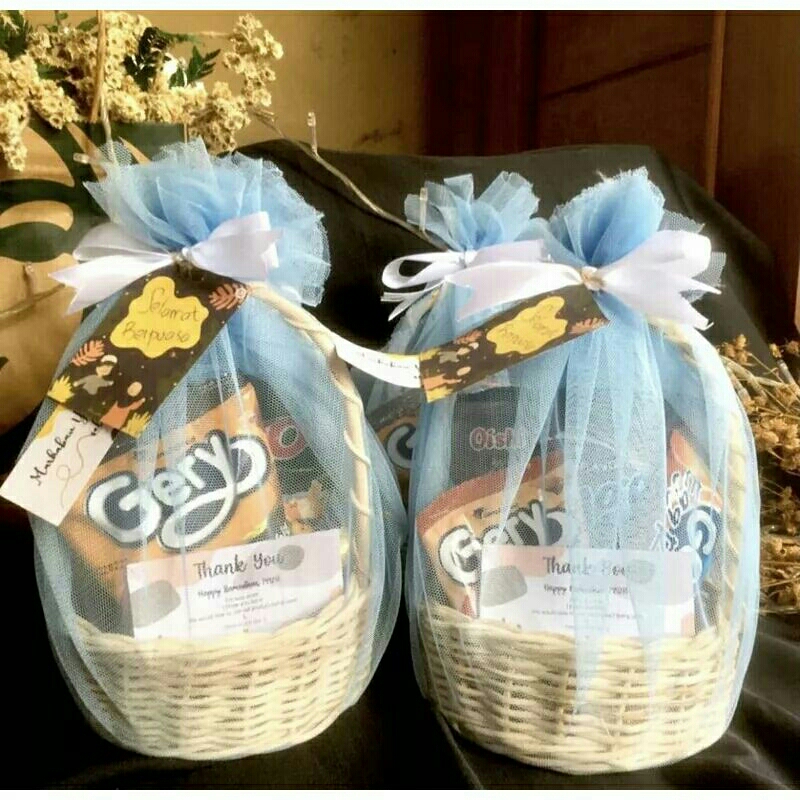 HAMPERS KERANJANG ROTAN BUNGKUS TILE / PAKET SOUVENIR ULANG TAHUN / SNACK ANAK PAKET MURAH PAKET ULT