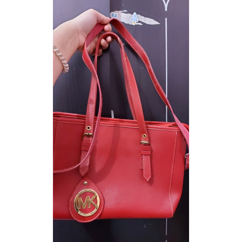 Preloved Tas MK Merah